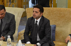 محمد هنيدي في عزاء ملك السعودية في القاهرة