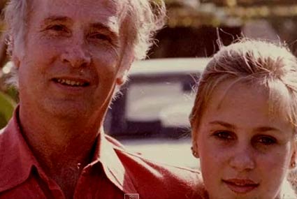 شيرين رضا ووالدها مصمم الاستعراضات محمود رضا