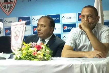 صورة لأشرف عبد الباقي في المؤتمر الصحفي