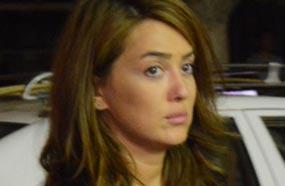 السورية كندة علوش في عزاء خالد صالح