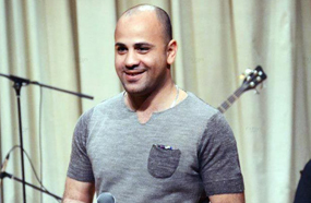 عزيز الشافعي أثناء الحفل