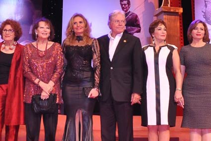 داوود عبد السيد يكشف سبب رفضه لإلقاء كلمة في تكريم عمر الشريف