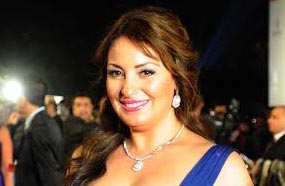 الفنانة نيرمين الفقي