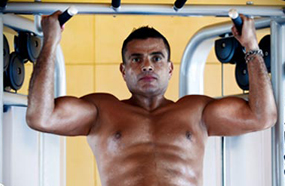 هل يعلن عمرو دياب غضبه