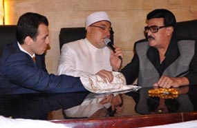 خالد الجندي يقيم مراسم عقد قران ابنة سمير غانم