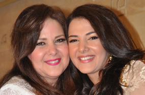 دلال عبد العزيز وابنتها الممثلة دنيا سمير غانم ودنيا