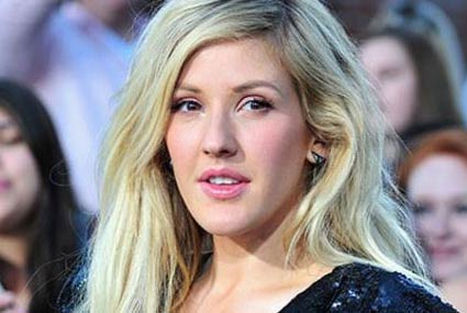 المطربة البريطانية إيلي جولدينج 