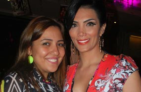 حورية فرغلي مع مي كساب في الاحتفال.