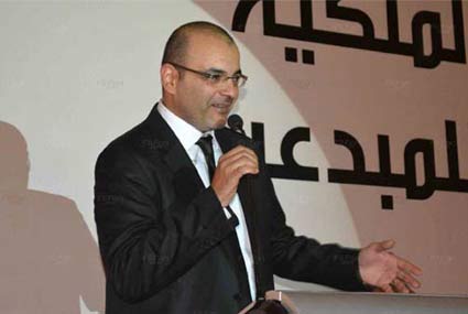 أيمن بهجت قمر