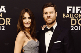 ناجوري أرانبورو، الممثلة الإسبانية التي ضاعفت شهرتها بعد ارتباطها بلاعب الوسط الإسباني شابي ألونسو.