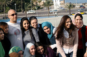 فان ديزل أمام مكتبة الإسكندرية