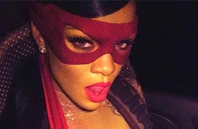 إطلالة ريانا في &quot;هالوين&quot; 2014