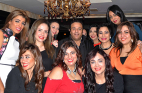 محمد فؤاد ومي كساب وبسمة وهبة مع الحاضرات 