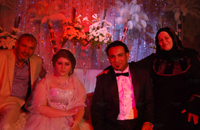 محمود الليثي وعروسه كوكي سيد سكر ووالديه