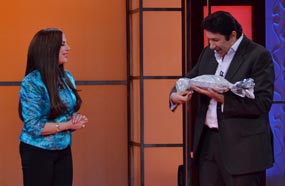 جيهان منصور أهدت هاني رمزي دجاجة