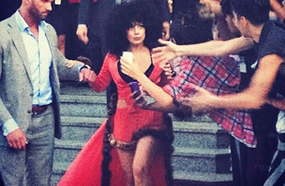 الجمهور التركي يرحب بليدي جاجا