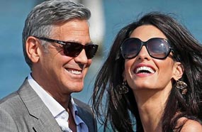 أمل علم الدين في جولة بحرية مع جورج كلوني