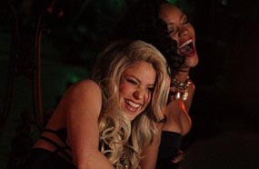 شاكيرا مع ريانا في كليب &quot;Can&#39;t Remember to Forget You&quot;