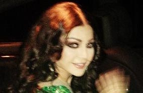 هسفاء وهبي تحيي حفل أربيل بفستان أخضر لامع 