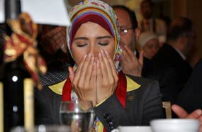 الفنانة المعتزلة حنان ترك