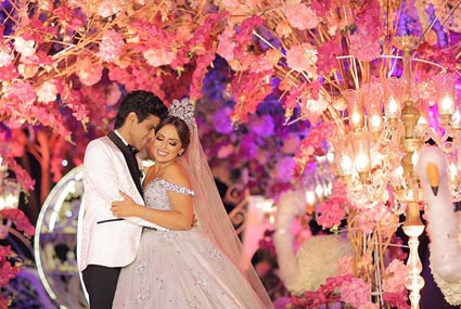 حمدى الميرغني وإسراء عبد الفتاح.