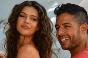 محمد حماقي وكريستينا