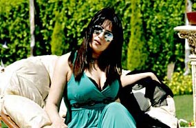 سمية الخشاب