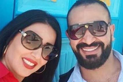 1- بدأت الأقاويل عندما صرحت ريم البارودي بزواج أحمد سعد وسمية الخشاب وقدمت لهما التهاني عبر حسابها على Facebook، وهو الأمر الذي تم نفيه عبر بيان صحفي، موضحان أنهم يقدمان "دويتو" غنائي سيجمع بينهما.