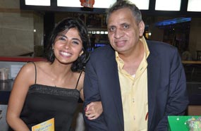 أحمد السبكي مع روبي في العرض الخاص للفيلم