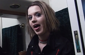 كاتي بيري في الفيديو النادر