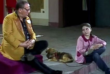 من مسرحية هالة حبيبتي