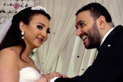 كريم محسن وزوجته