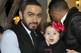 تامر حسني في عيد الميلاد