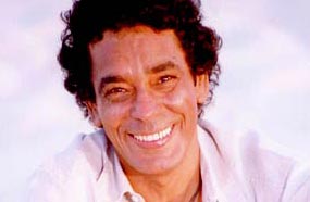 &quot;رومان&quot; يجمع منير وشاندو