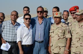 محمد الحلو وهاني مهنى برفقة رجال الجيش