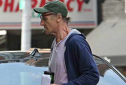 ليان نيسون نحيفا وهزيلا