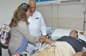 ليلي علوي توجهت لمستشفى الشرطة بالعجوزة لزيارة مصابي الشرطة المصرية