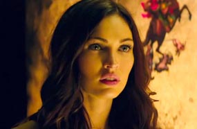 ميجان فوكس في لقطة من إعلان الفيلم