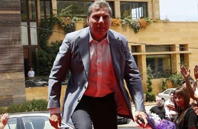 "العميد" علي جابر