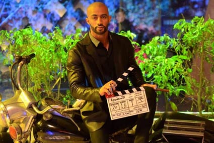 شاهد 6 صور لتوأم محمد رمضان في مسلسل الأسطورة ألبومات