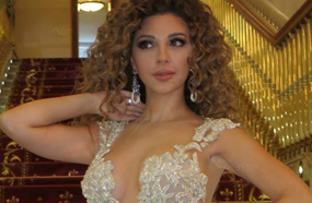 ميريام فارس.. تُرى ارتدت فستان أبيض؟