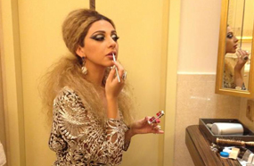 ميريام تستعد للتصوير