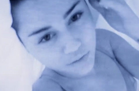 مايلي سايرس في فيديو كليب &quot; Adore You&quot;