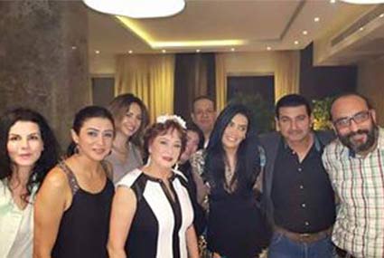 يعد هذا هو الظهور الأول لحورية فرغلي منذ اندلاع شائعات تؤكد خضوعها لعملية تجميل فاشلة في أنفها.