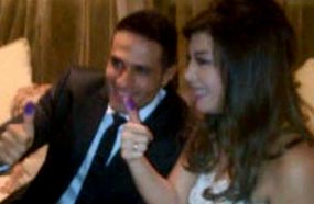 محمد نور مع عروسته الجديدة