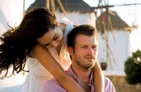 مهند وحبيبته آزرا