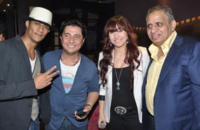 الثلاثي حرص على الحضور وتهنئة رمضان