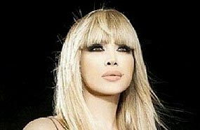 نوال في جلسة تصوير الحملة الجديدة