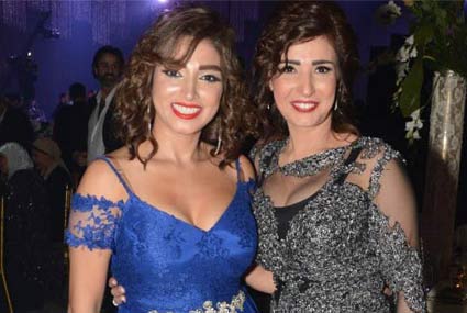 أمل رزق وروجينا