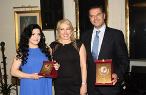 راغب علامة ونضال الأحمدية مع غرازييلا الخوري.